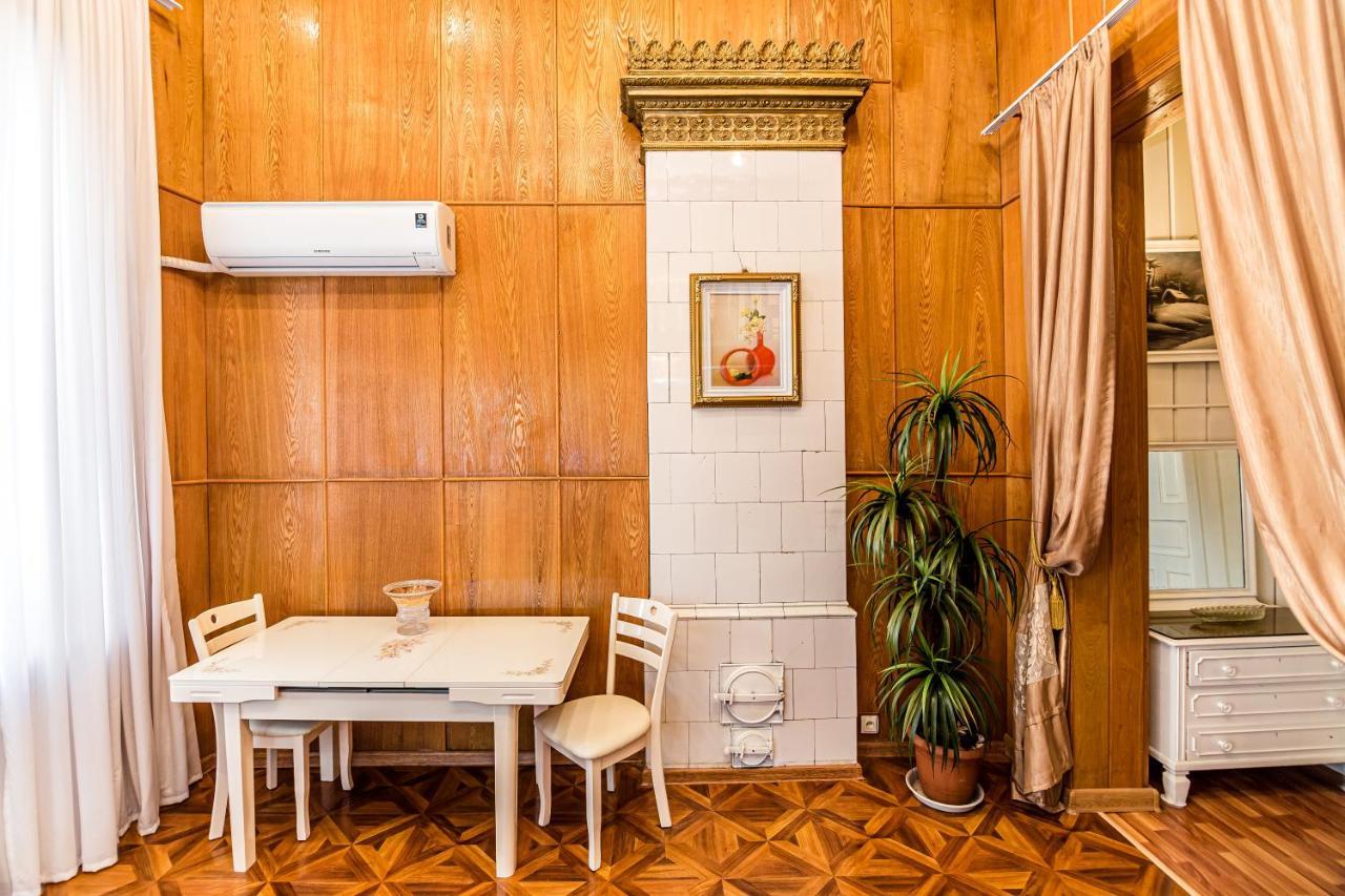Rustaveli Central Aparthotel Tbiliszi Kültér fotó
