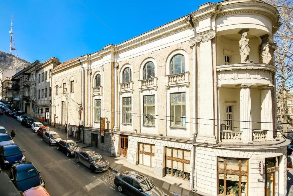 Rustaveli Central Aparthotel Tbiliszi Kültér fotó