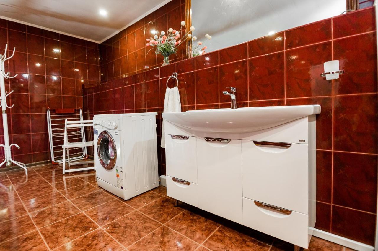 Rustaveli Central Aparthotel Tbiliszi Kültér fotó